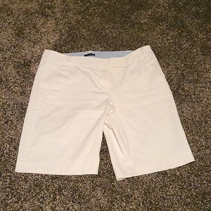 Like New J. Crew White Bermuda Shorts Sz 4